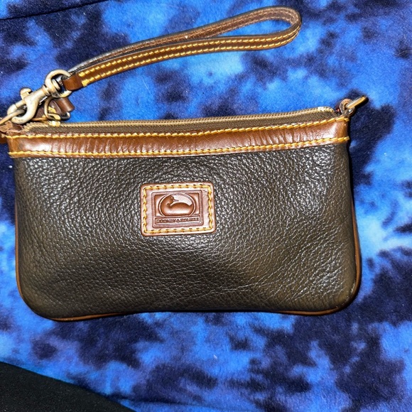 Dooney & Bourke Handbags - Dooney & Bourke Black and Tan Leather Wristlet